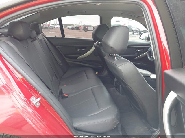 2018 BMW 320I WBA8A9C51JK623433 Photo 7