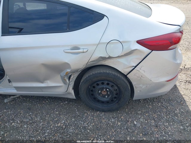 44862902 :رقم المزاد ، 5NPD84LF3JH300220 vin ، 2018 Hyundai Elantra Sel مزاد بيع