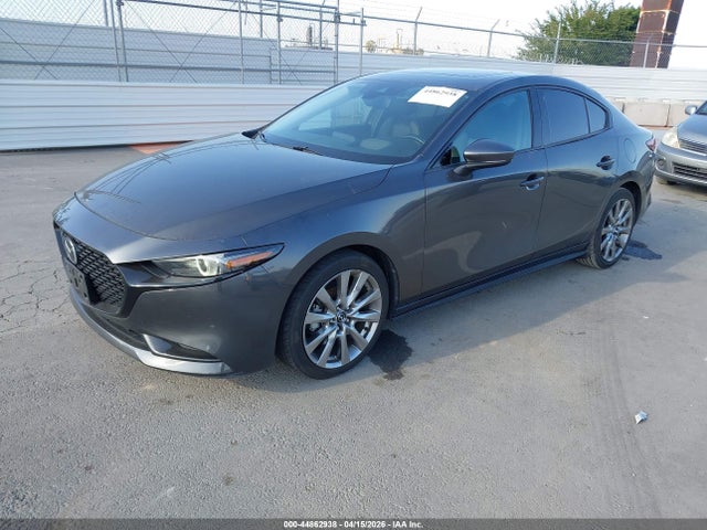 3MZBPAEM1LM135900 Mazda Mazda3 Premium Package