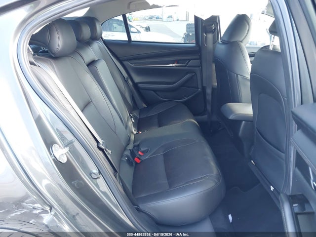 3MZBPAEM1LM135900 Mazda Mazda3 Premium Package