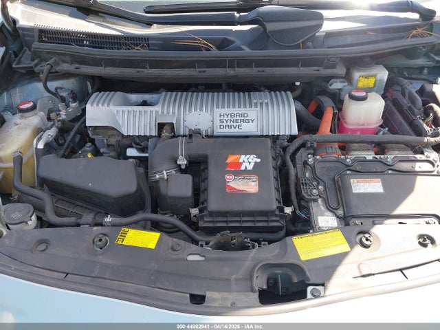 Toyota Prius Three 2014 JTDKN3DU2E1814564 Image 10