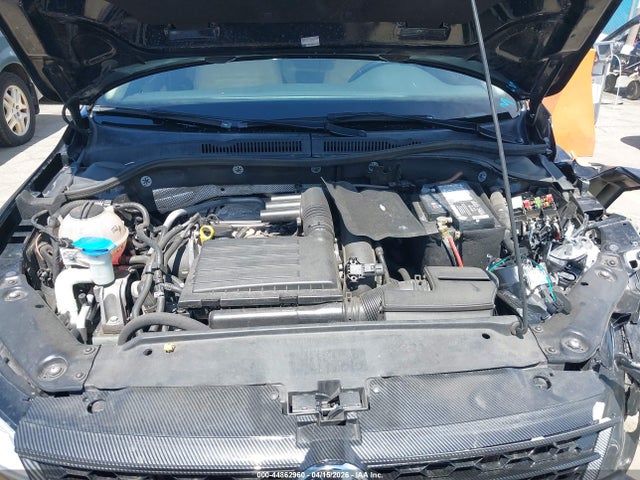 3VWD67AJ5GM262648 Volkswagen Jetta 1.4t Se