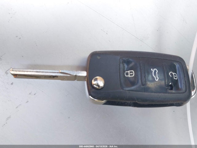 3VWD67AJ5GM262648 Volkswagen Jetta 1.4t Se