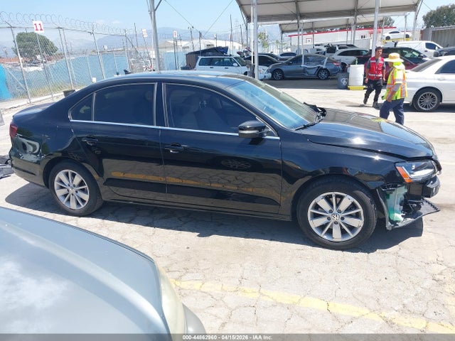 3VWD67AJ5GM262648 Volkswagen Jetta 1.4t Se