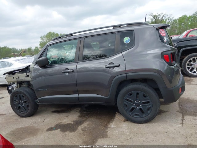 2018 Jeep Renegade Upland Edition 4x4 მანქანა იყიდება აუქციონზე, vin: ZACCJBAB0JPH77344, აუქციონის ნომერი: 44862973