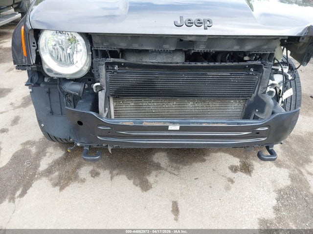 2018 Jeep Renegade Upland Edition 4x4 მანქანა იყიდება აუქციონზე, vin: ZACCJBAB0JPH77344, აუქციონის ნომერი: 44862973
