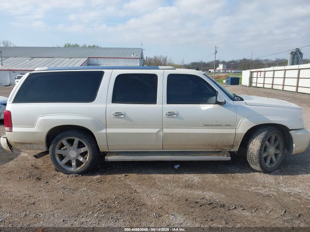 Aukcja sprzedaży 2005 Cadillac Escalade Esv Platinum Edition, vin: 3GYFK66N65G144031, numer aukcji: 44863049