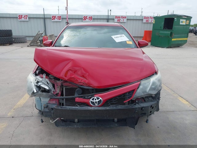 2014 Toyota Camry Se მანქანა იყიდება აუქციონზე, vin: 4T1BF1FK3EU791464, აუქციონის ნომერი: 44863052