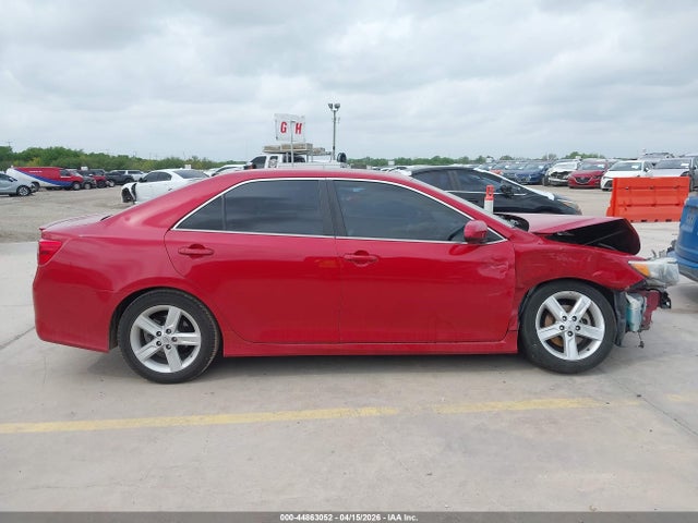 2014 Toyota Camry Se მანქანა იყიდება აუქციონზე, vin: 4T1BF1FK3EU791464, აუქციონის ნომერი: 44863052