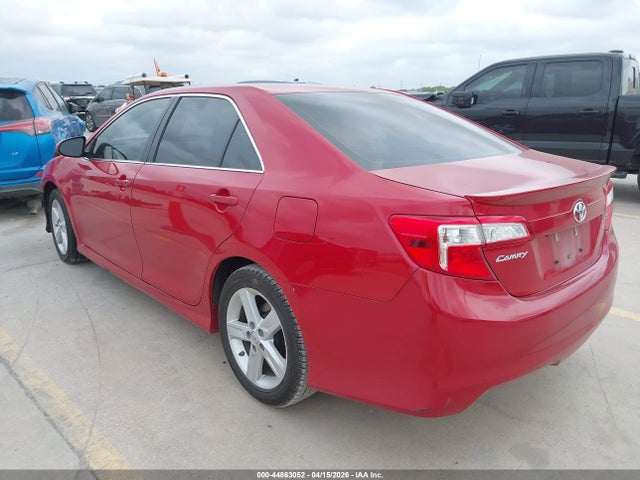 2014 Toyota Camry Se მანქანა იყიდება აუქციონზე, vin: 4T1BF1FK3EU791464, აუქციონის ნომერი: 44863052