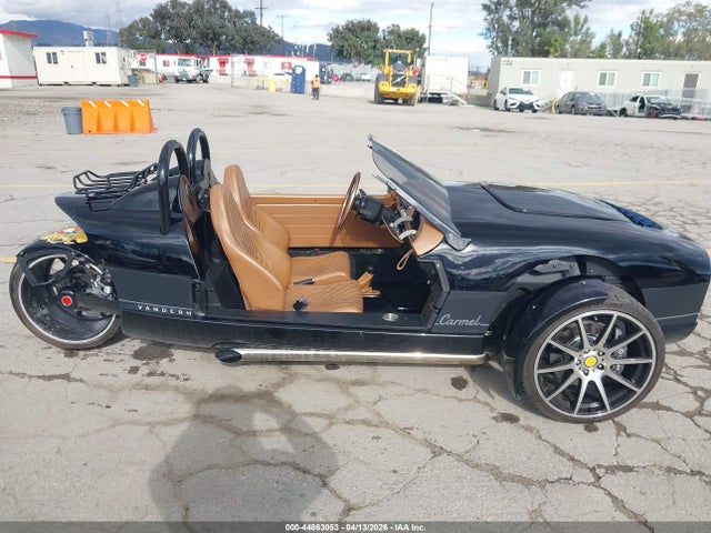 7KGTC2C43MR002760 Vanderhall Carmel
