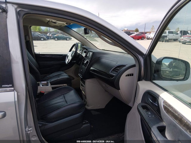 2C4RC1BG5ER217040 Chrysler Town &amp; Country Touring