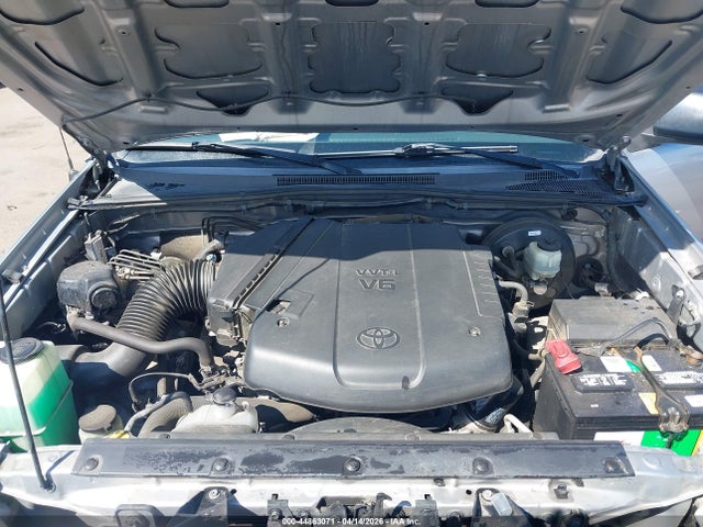 Toyota Tacoma Prerunner V6 2015 5TFJU4GN7FX077045 Image 10