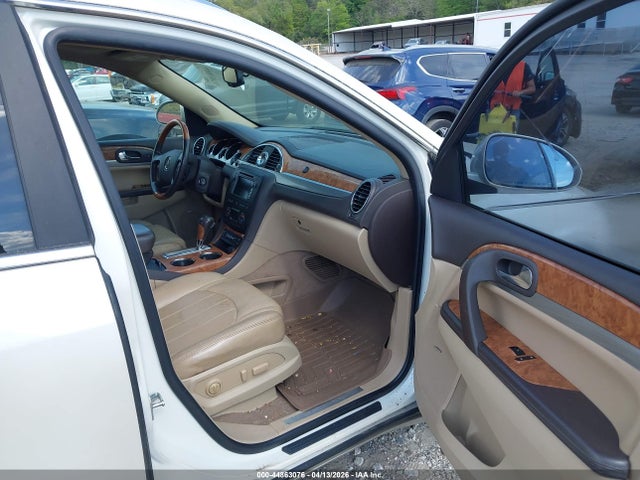 Продаж на аукціоні авто 2011 Buick Enclave 2xl, vin: 5GAKRCED1BJ383554, номер лоту: 44863076