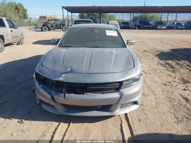 44863080 :رقم المزاد ، 2C3CDXHG0FH805548 vin ، 2015 Dodge Charger Sxt مزاد بيع