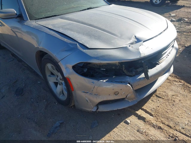 44863080 :رقم المزاد ، 2C3CDXHG0FH805548 vin ، 2015 Dodge Charger Sxt مزاد بيع