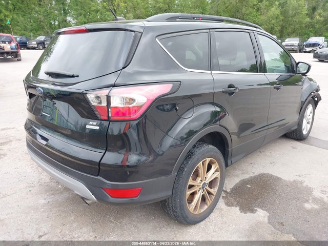 Продажа на аукционе авто 2017 Ford Escape Se, vin: 1FMCU0GD9HUE70005, номер лота: 44863114