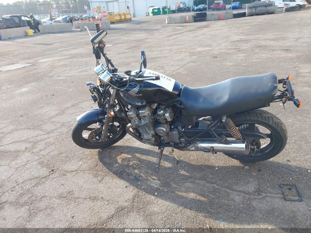 44863126 :رقم المزاد ، JH2RC3808NM104490 vin ، 1992 Honda Cb750 مزاد بيع