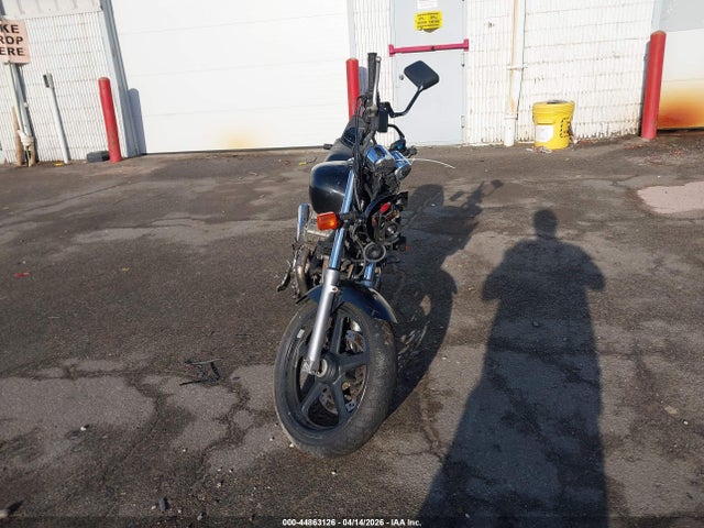 44863126 :رقم المزاد ، JH2RC3808NM104490 vin ، 1992 Honda Cb750 مزاد بيع