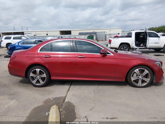 Продаж на аукціоні авто 2017 Mercedes-benz E 300, vin: WDDZF4JB7HA057014, номер лоту: 44863128
