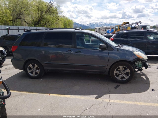 Продажа на аукционе авто 2007 Toyota Sienna Ce, vin: 5TDZK23C67S005018, номер лота: 44863156