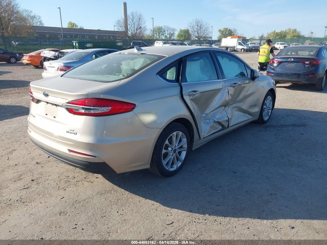 Ford Fusion Hybrid Se 2019 3FA6P0LU6KR192392 Image 4