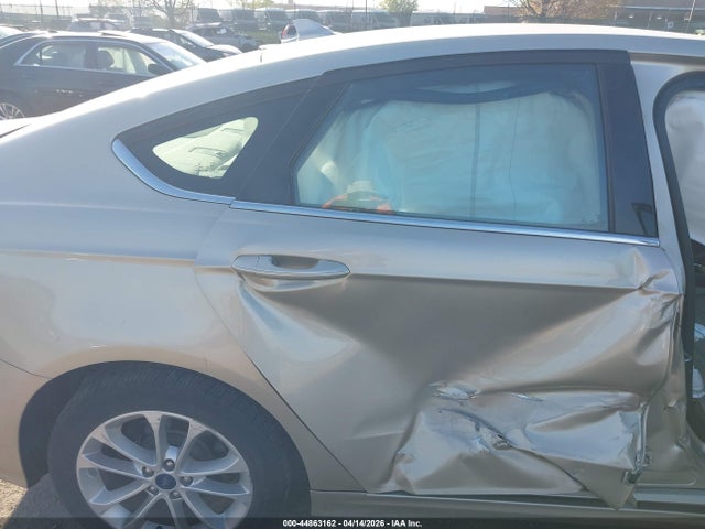 Ford Fusion Hybrid Se 2019 3FA6P0LU6KR192392 Image 6