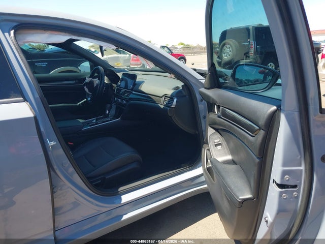 1HGCV1F34NA013570 Honda Accord Sport