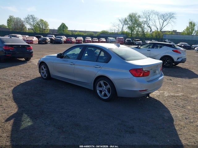 2015 BMW 328I WBA3B5C50FP654361 Photo 2