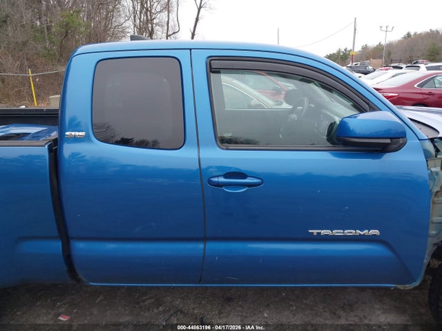2017 Toyota Tacoma Sr5 მანქანა იყიდება აუქციონზე, vin: 5TFRX5GN8HX074769, აუქციონის ნომერი: 44863196
