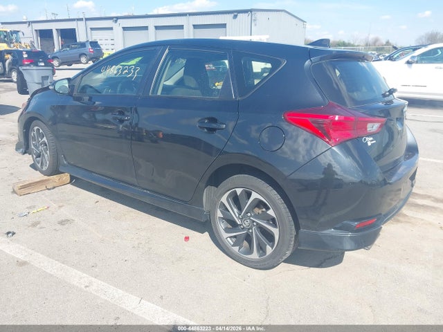 44863223 :رقم المزاد ، JTNKARJE1JJ573579 vin ، 2018 Toyota Corolla Im مزاد بيع