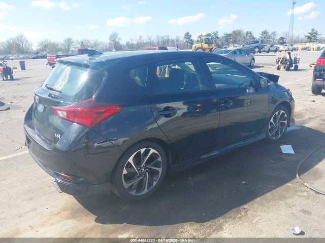44863223 :رقم المزاد ، JTNKARJE1JJ573579 vin ، 2018 Toyota Corolla Im مزاد بيع