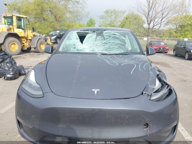Продажа на аукционе авто 2022 Tesla Model Y Performance Dual Motor All-wheel Drive, vin: 7SAYGDEF2NF537029, номер лота: 44863233