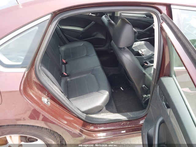Продаж на аукціоні авто 2014 Volkswagen Passat 1.8t Wolfsburg Edition, vin: 1VWAS7A3XEC052495, номер лоту: 44863252