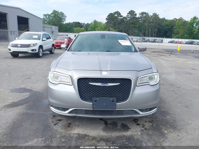 Продаж на аукціоні авто 2018 Chrysler 300 Touring L, vin: 2C3CCAAGXJH249560, номер лоту: 44863269