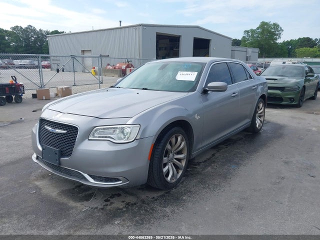 Продаж на аукціоні авто 2018 Chrysler 300 Touring L, vin: 2C3CCAAGXJH249560, номер лоту: 44863269