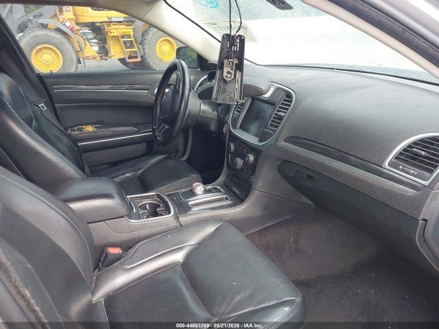 Продаж на аукціоні авто 2018 Chrysler 300 Touring L, vin: 2C3CCAAGXJH249560, номер лоту: 44863269