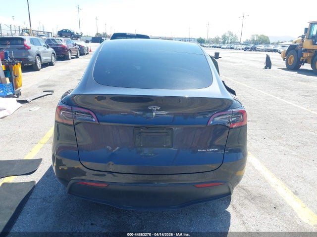 Продаж на аукціоні авто 2024 Tesla Model Y Long Range Dual Motor All-wheel Drive, vin: 7SAYGAEE8RF034696, номер лоту: 44863270