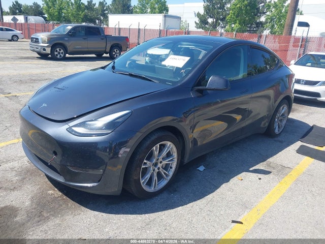 Продаж на аукціоні авто 2024 Tesla Model Y Long Range Dual Motor All-wheel Drive, vin: 7SAYGAEE8RF034696, номер лоту: 44863270