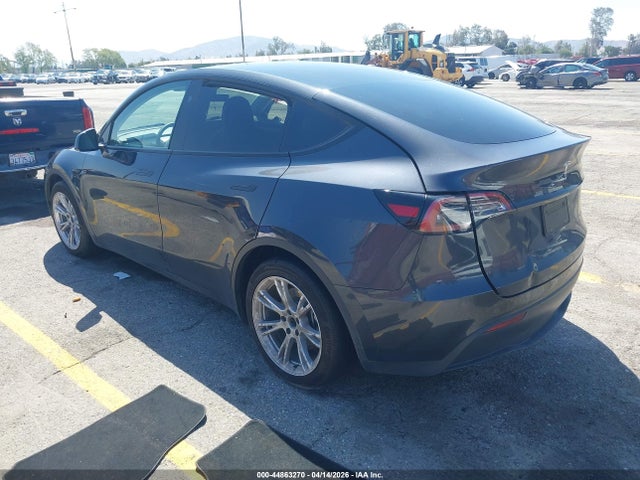 Продаж на аукціоні авто 2024 Tesla Model Y Long Range Dual Motor All-wheel Drive, vin: 7SAYGAEE8RF034696, номер лоту: 44863270