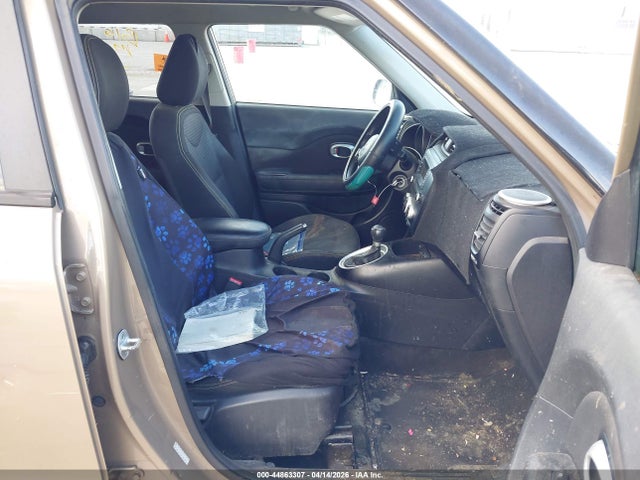 2015 KIA SOUL KNDJP3A52F7209560 Photo 4