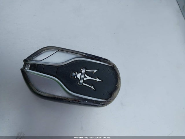 Продаж на аукціоні авто 2022 Maserati Levante Modena, vin: ZN661YUM2NX391751, номер лоту: 44863332
