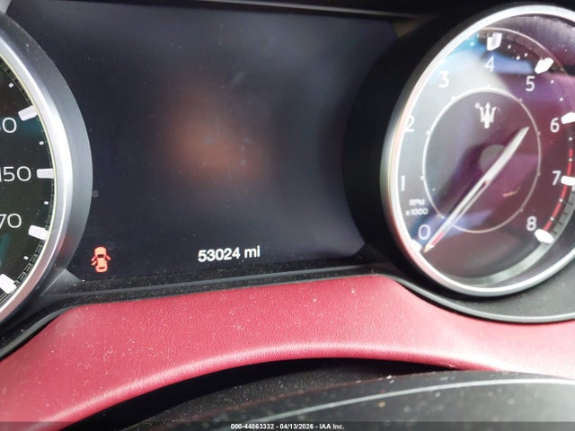 Продаж на аукціоні авто 2022 Maserati Levante Modena, vin: ZN661YUM2NX391751, номер лоту: 44863332