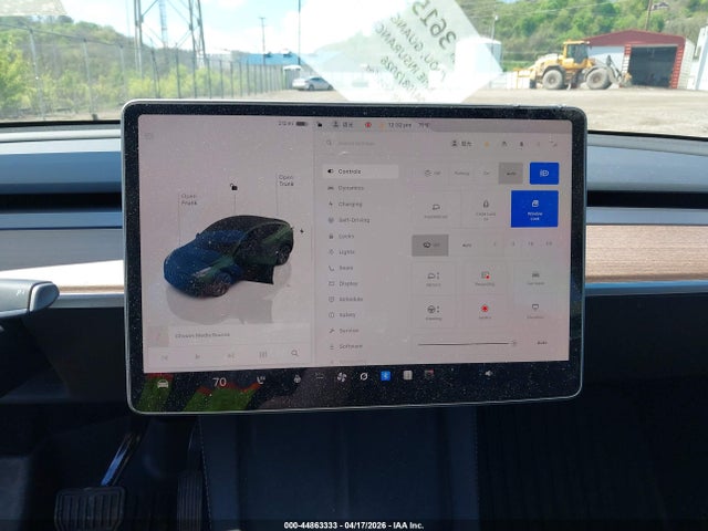 Продаж на аукціоні авто 2024 Tesla Model Y Long Range Dual Motor All-wheel Drive, vin: 7SAYGDEE2RF195076, номер лоту: 44863333