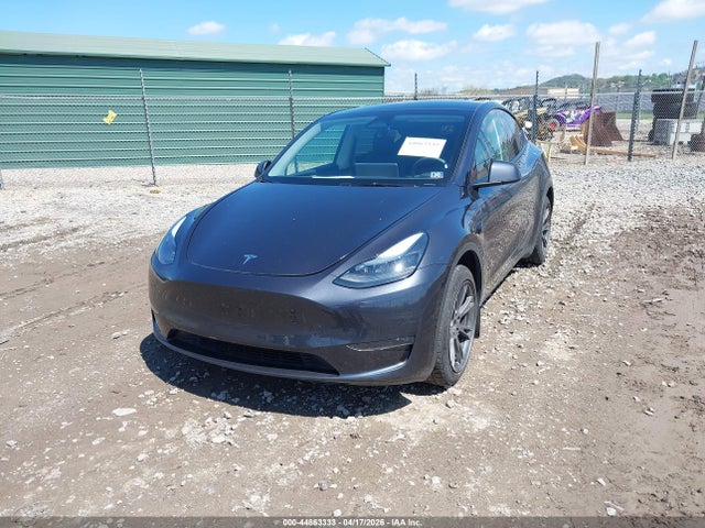 Продаж на аукціоні авто 2024 Tesla Model Y Long Range Dual Motor All-wheel Drive, vin: 7SAYGDEE2RF195076, номер лоту: 44863333