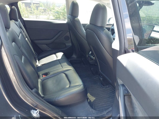 Продаж на аукціоні авто 2024 Tesla Model Y Long Range Dual Motor All-wheel Drive, vin: 7SAYGDEE2RF195076, номер лоту: 44863333