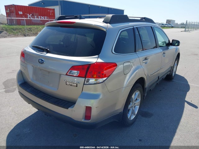 Aukcja sprzedaży 2014 Subaru Outback 2.5i Limited, vin: 4S4BRCLC7E3287747, numer aukcji: 44863344