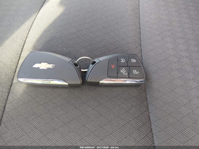 2026 Chevrolet Silverado 1500 4wd  Short Bed Rst მანქანა იყიდება აუქციონზე, vin: 1GCUKEED8TZ165766, აუქციონის ნომერი: 44863347