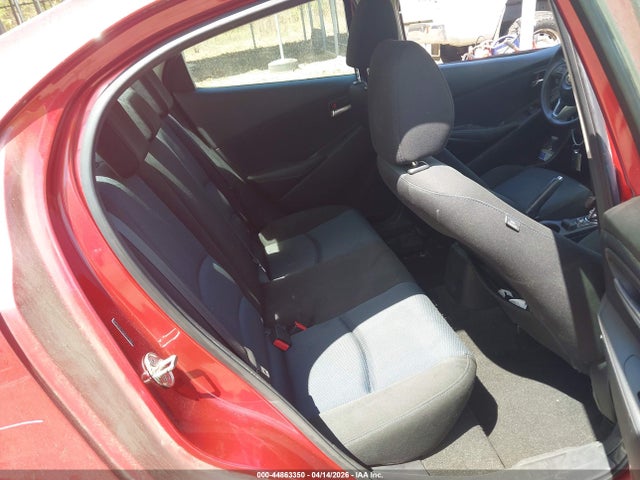 Продажа на аукционе авто 2017 Toyota Yaris Ia, vin: 3MYDLBYV0HY177901, номер лота: 44863350
