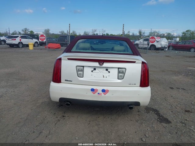 44863368 :رقم المزاد ، 1G6DC67A450196321 vin ، 2005 Cadillac Sts V8 مزاد بيع